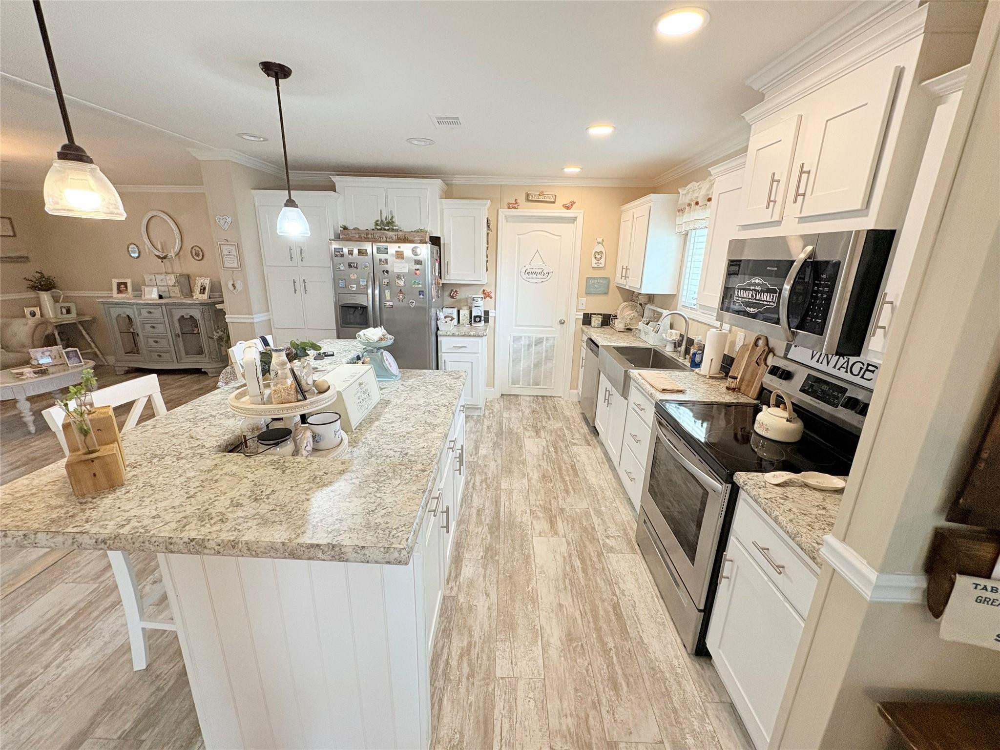 4331 Southwest 10th Way Okeechobee, FL 34974 - Photo 6 of 49 Photo 6