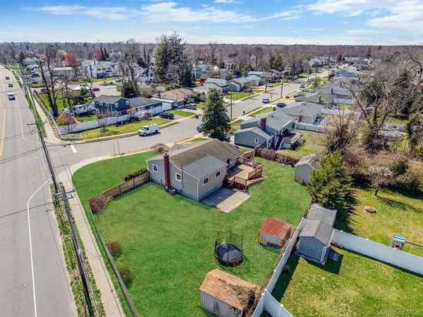 $719,999 | 33 Hinton Avenue, Babylon, NY 11702