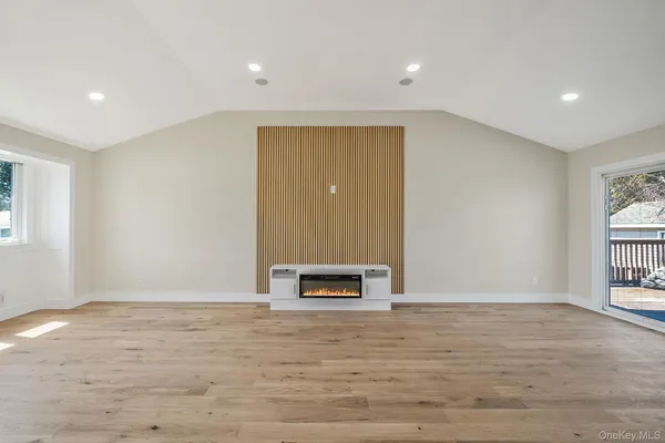 $719,999 | 33 Hinton Avenue, Babylon, NY 11702