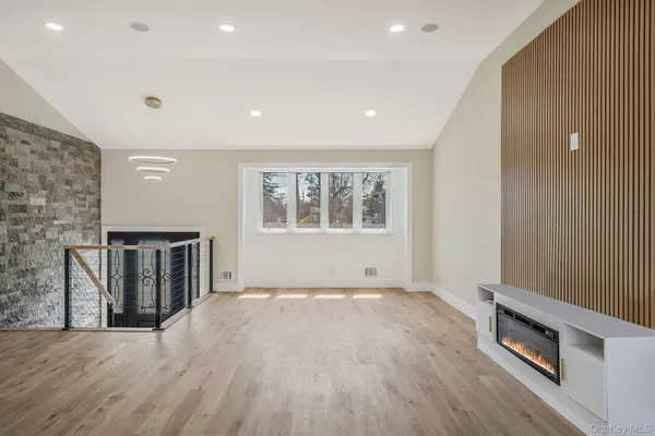 $719,999 | 33 Hinton Avenue, Babylon, NY 11702