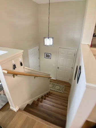 $229,900 | 1053 Prairieview Drive Southwest, Hutchinson, MN 55350