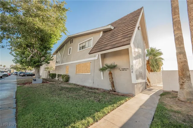 $99,000 | 208 Orland Street, Unit 10, Las Vegas, NV 89107