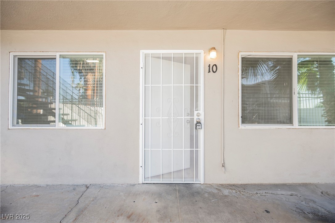 208 Orland Street, Unit 10 Las Vegas, NV 89107 - Photo 2 of 29