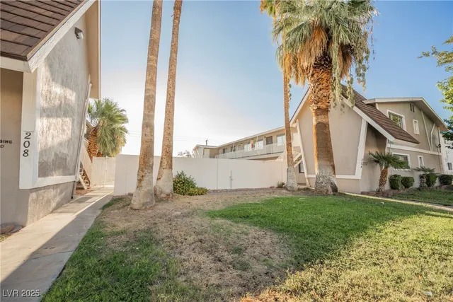 $99,000 | 208 Orland Street, Unit 10, Las Vegas, NV 89107