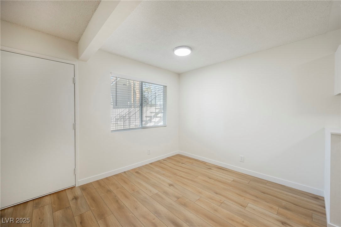 208 Orland Street, Unit 10 Las Vegas, NV 89107 - Photo 7 of 29