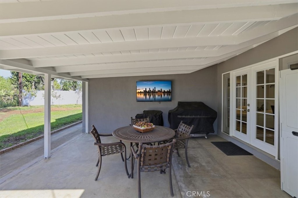 5091 Berryhill Place Riverside, CA 92507 - Photo 33 of 57 Covered Patio