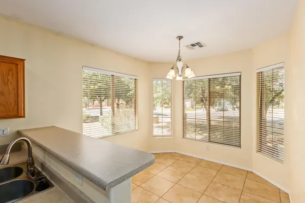 $2,249 | 4091 South Vineyard Avenue, Gilbert, AZ 85297