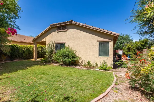 $2,249 | 4091 South Vineyard Avenue, Gilbert, AZ 85297