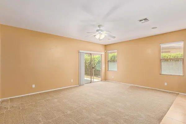 $2,249 | 4091 South Vineyard Avenue, Gilbert, AZ 85297