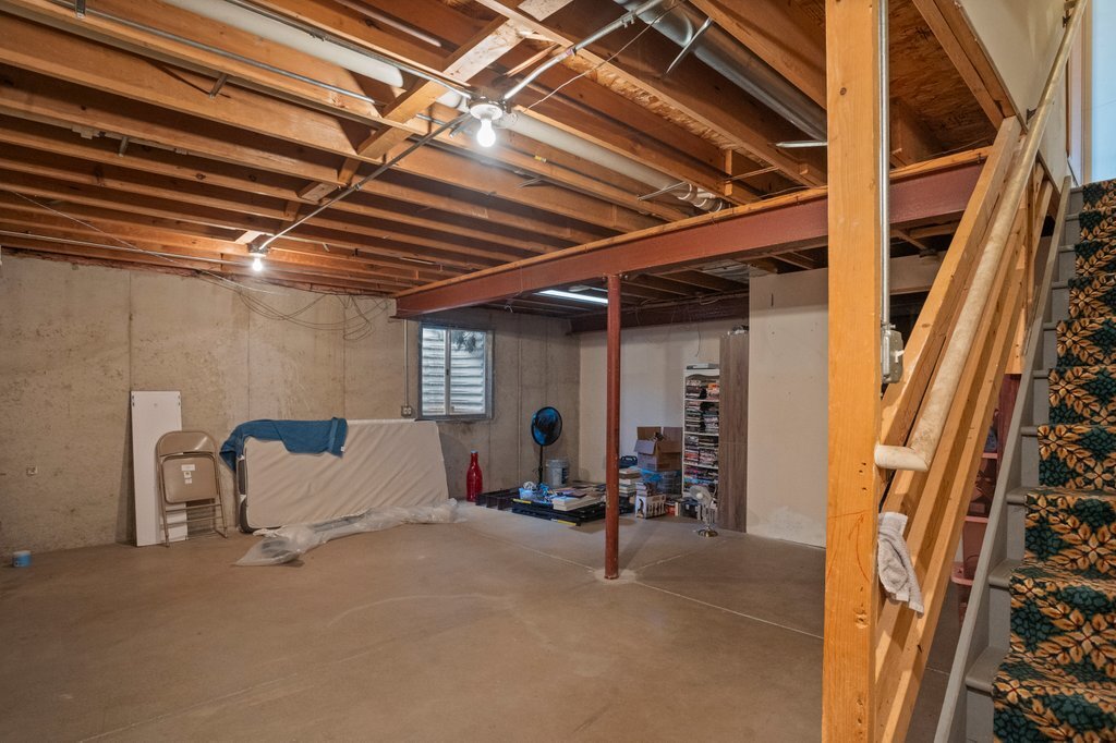 232 Stamford Lane Romeoville, IL 60446 - Photo 38 of 48 a view of a room with gym equipment