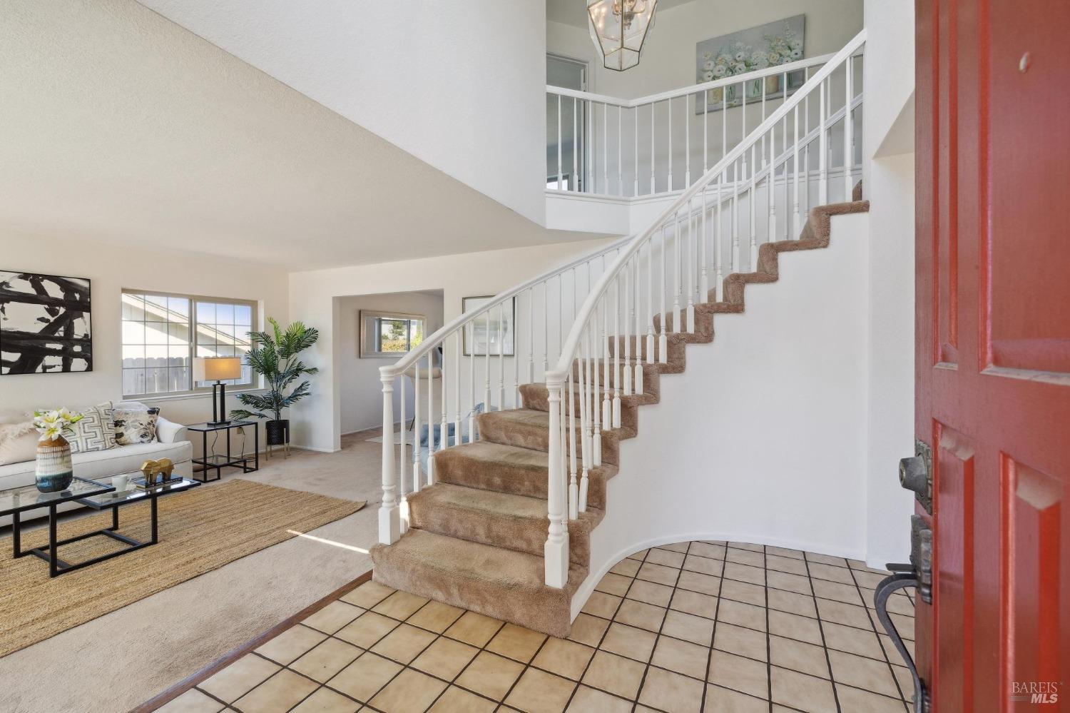 284 Preakness Lane Vallejo, CA 94591 - Photo 4 of 62