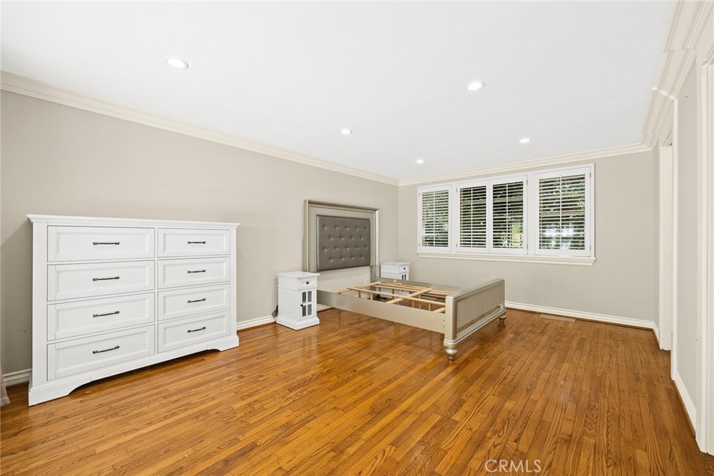8 Hidden Valley Road Monrovia, CA 91016 - Photo 21 of 45 a living room with hard wood floors and a window