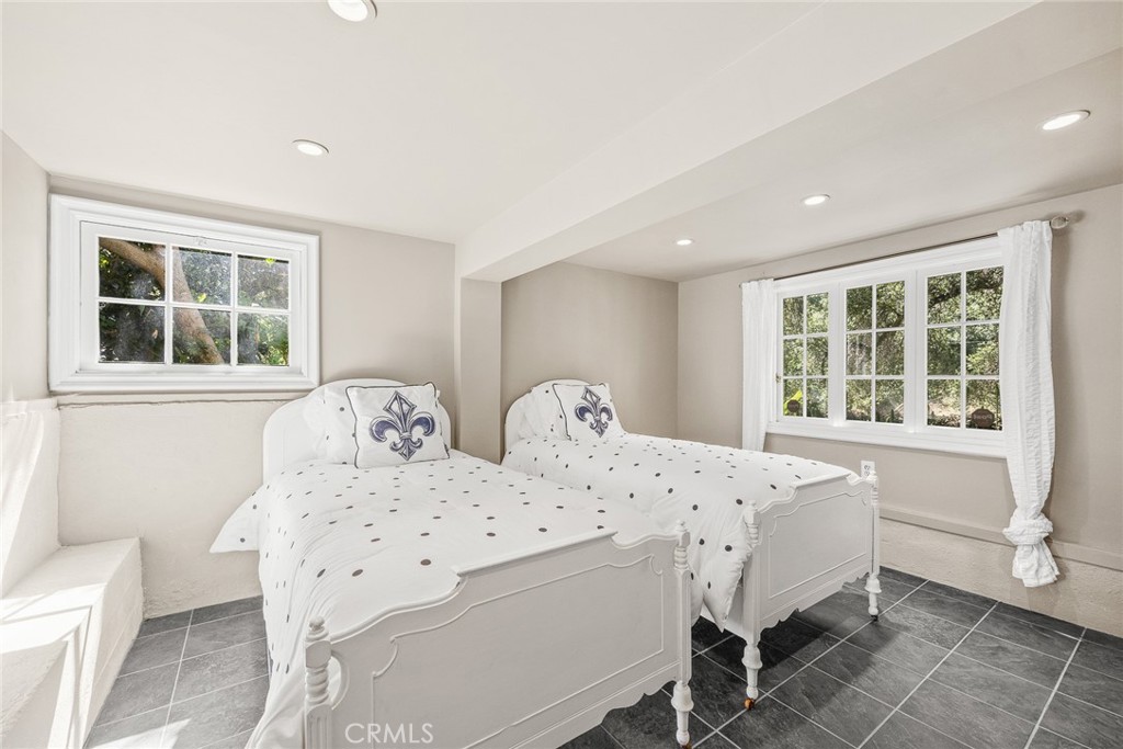 8 Hidden Valley Road Monrovia, CA 91016 - Photo 28 of 45 a bedroom with two beds and a large window