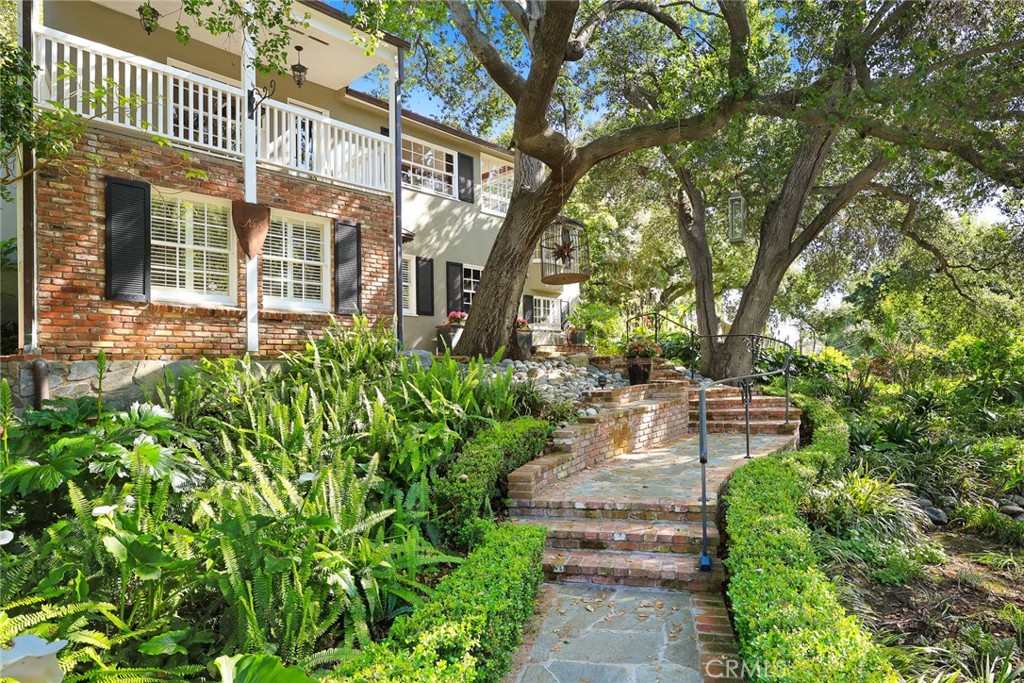 8 Hidden Valley Road Monrovia, CA 91016 - Photo 3 of 45 a view of a back yard
