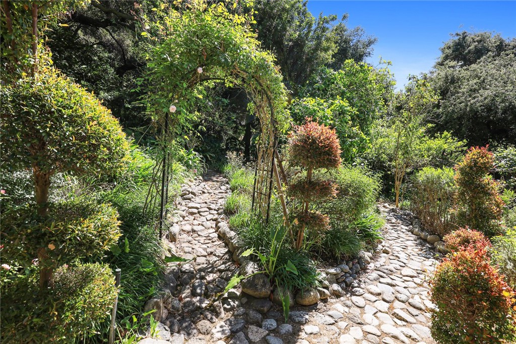 8 Hidden Valley Road Monrovia, CA 91016 - Photo 31 of 45 a view of outdoor space and garden
