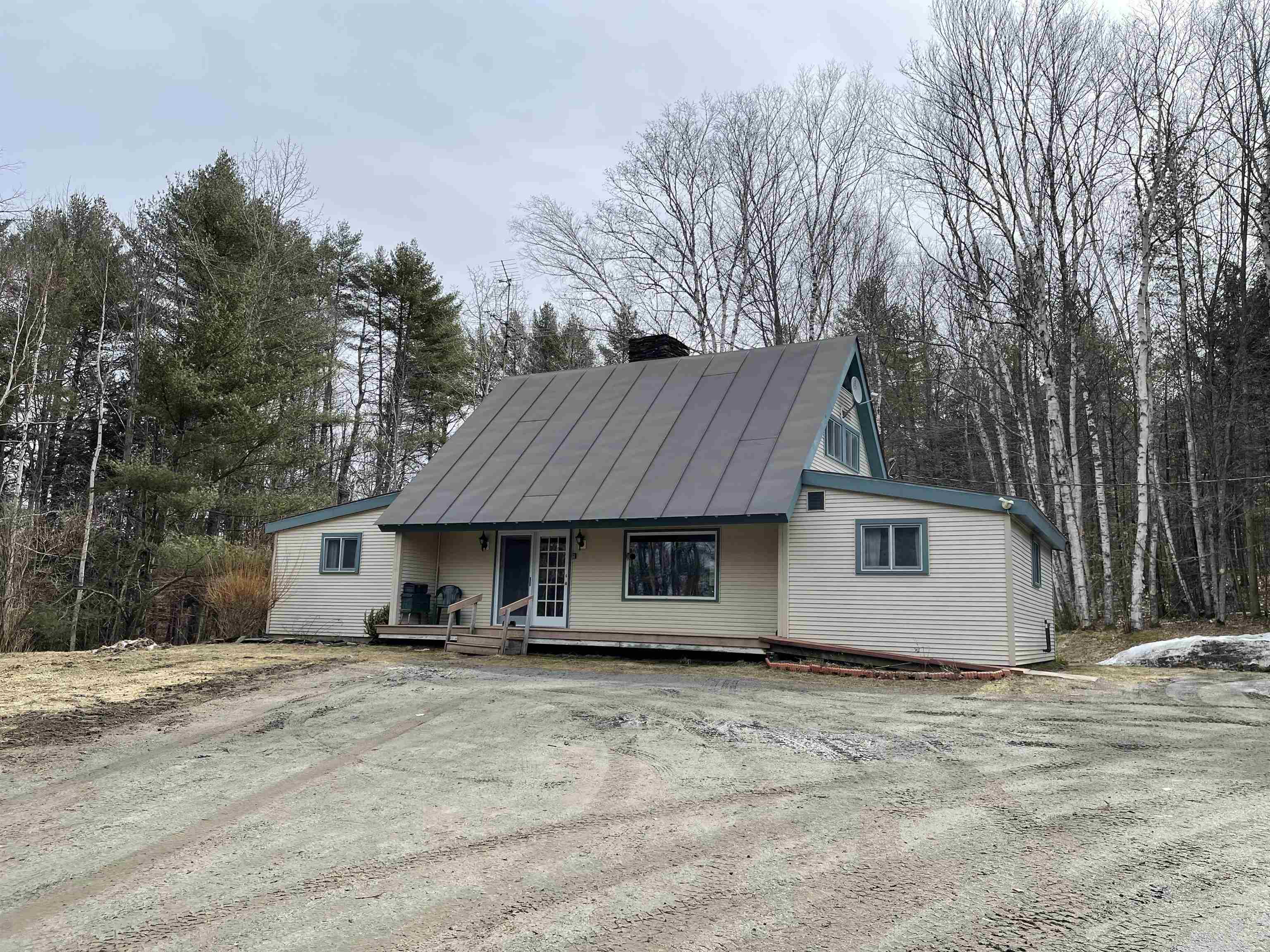 5634 North Road Bethel, VT 05032 - Photo 1 of 28
