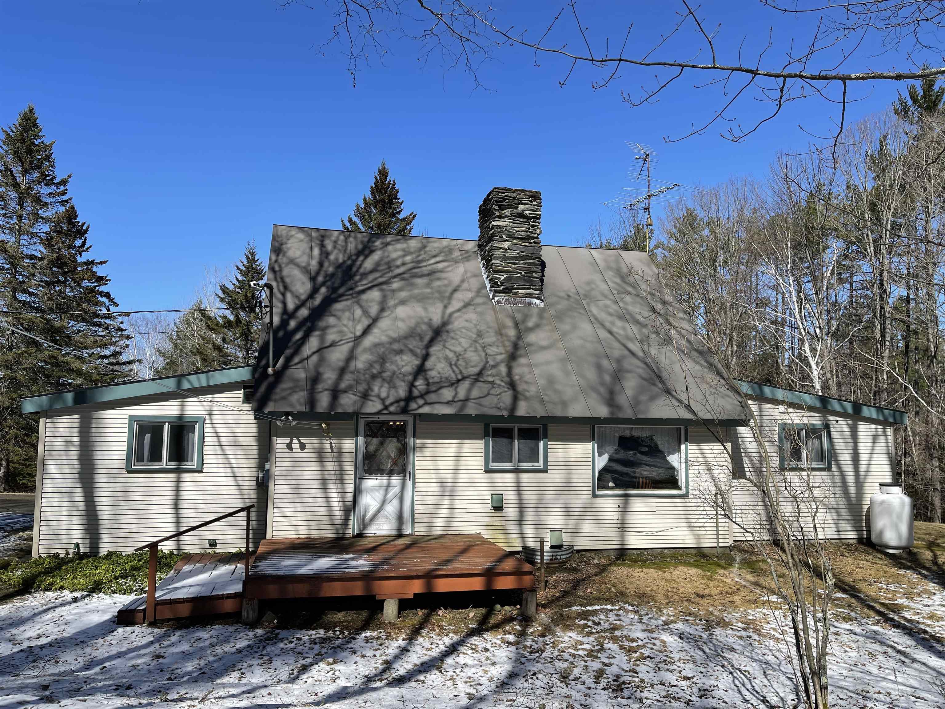 5634 North Road Bethel, VT 05032 - Photo 4 of 28