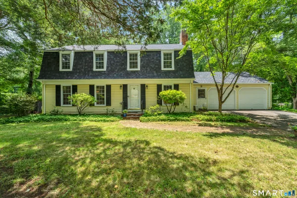 $735,000 | 12 Wychwood Road, Old Lyme, CT 06371