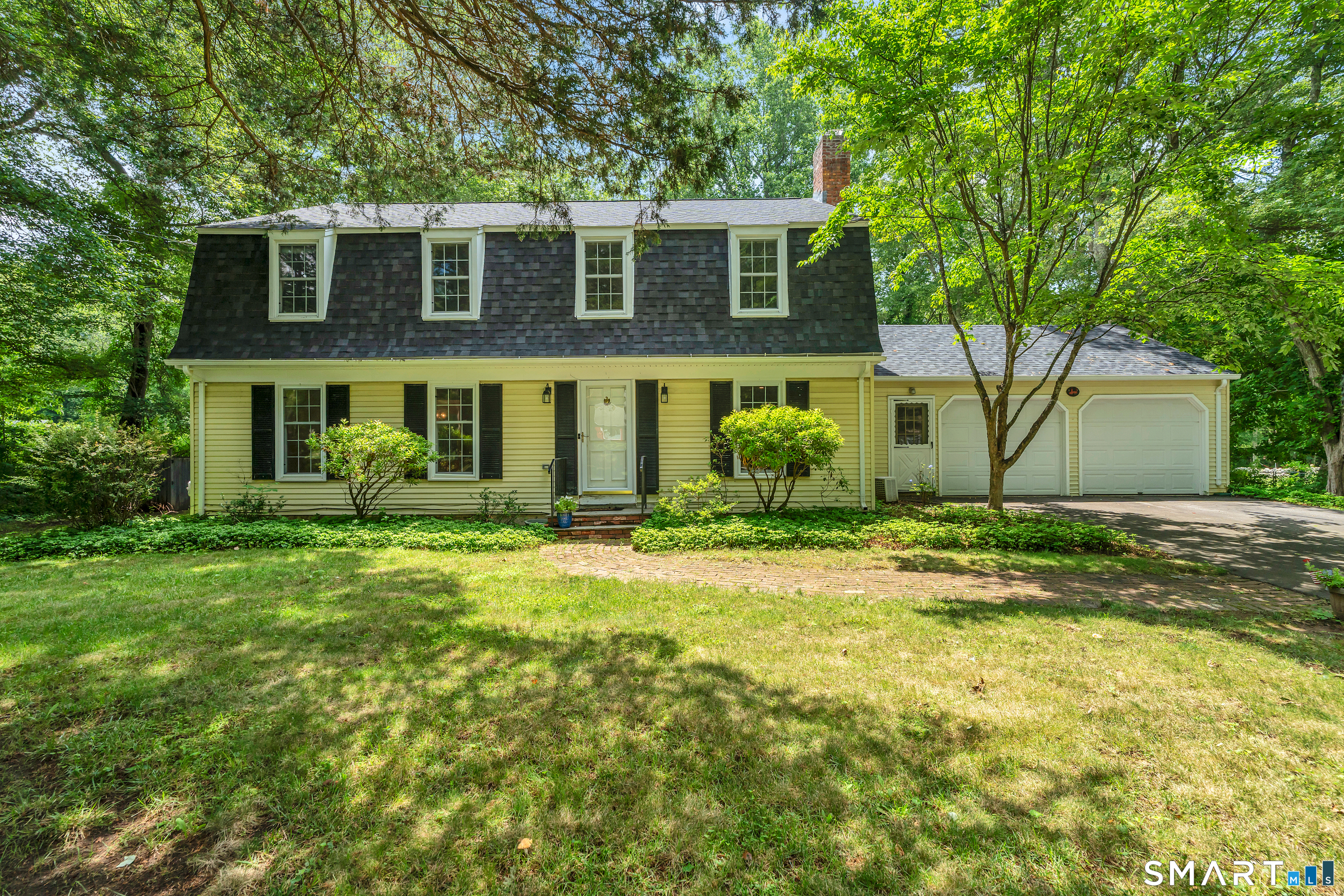 12 Wychwood Road Old Lyme, CT 06371 - Photo 1 of 25