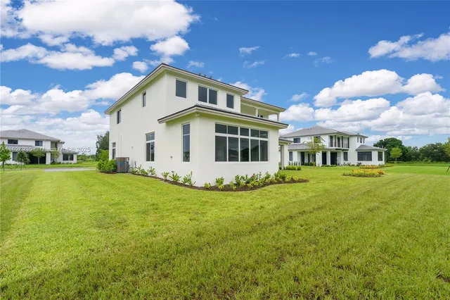 $2,500,000 | 2210 Southwest 122nd Terrace, Davie, FL 33325