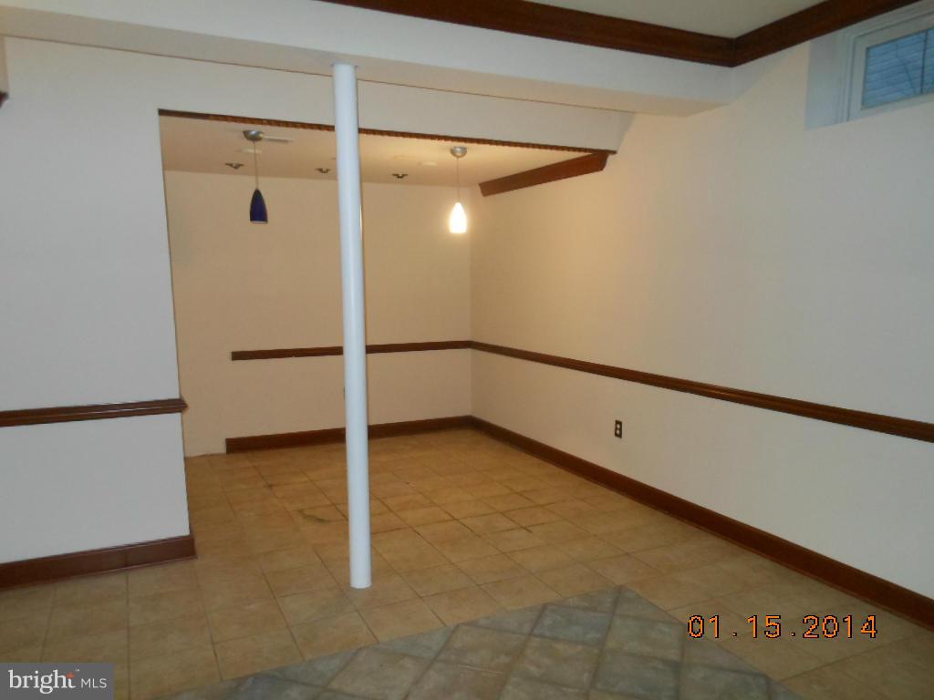 12705 Bright Spring Way Boyds, MD 20841 - Photo 16 of 20 Basement