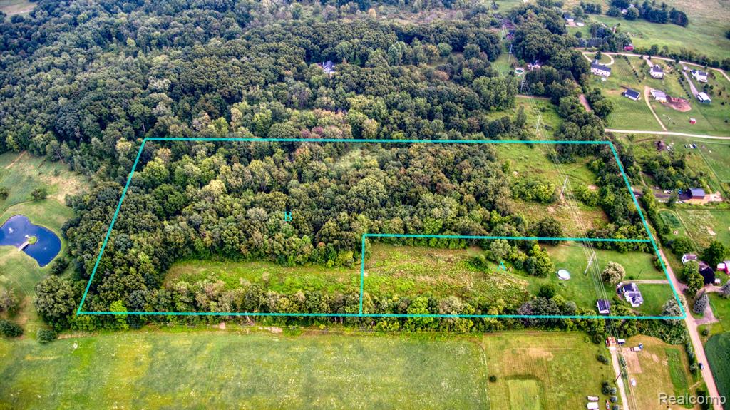 8700 Crofoot Road Fowlerville, MI 48836 - Photo 7 of 9