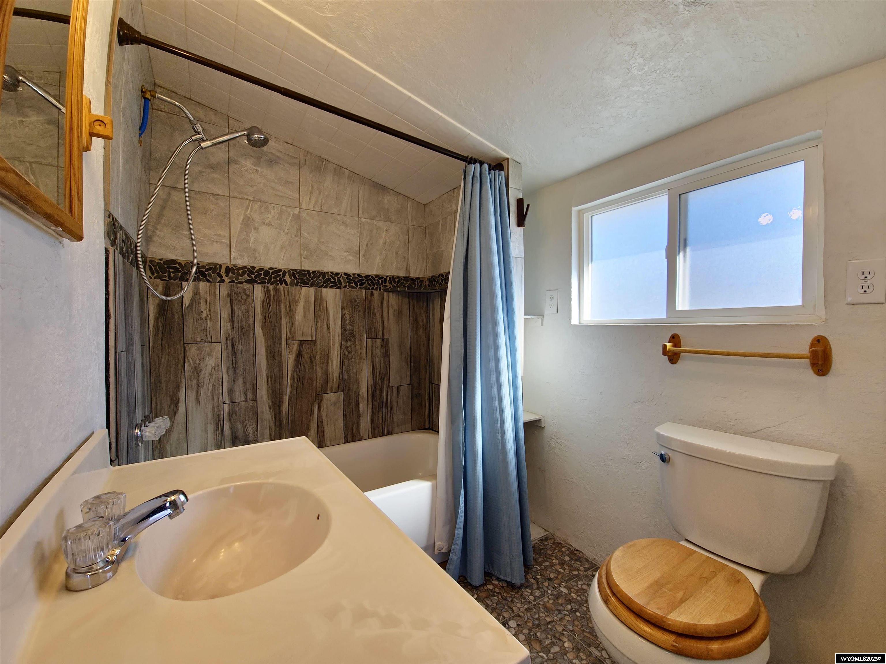 621 Main Street Evanston, WY 82930 - Photo 16 of 24