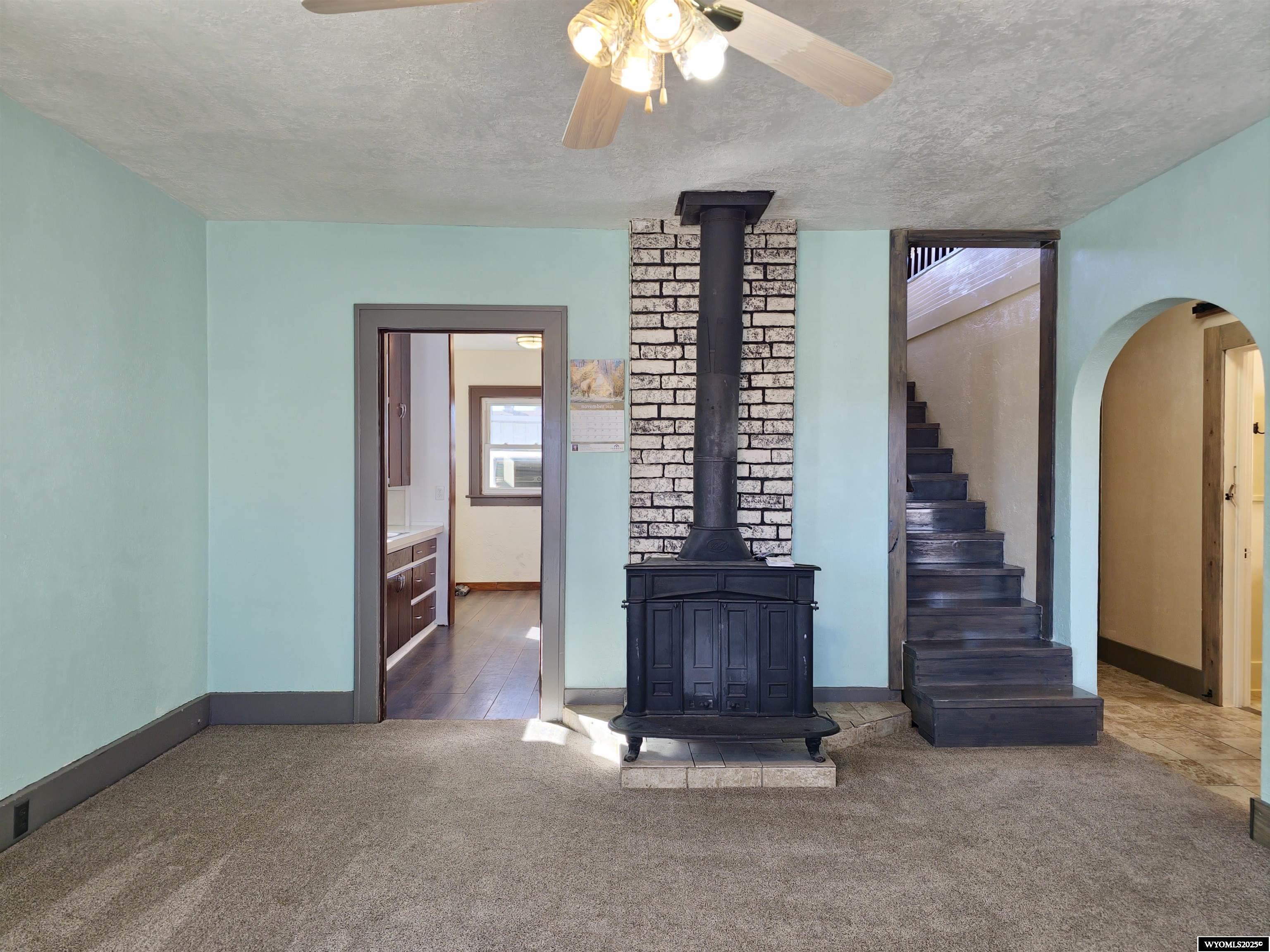 621 Main Street Evanston, WY 82930 - Photo 5 of 24