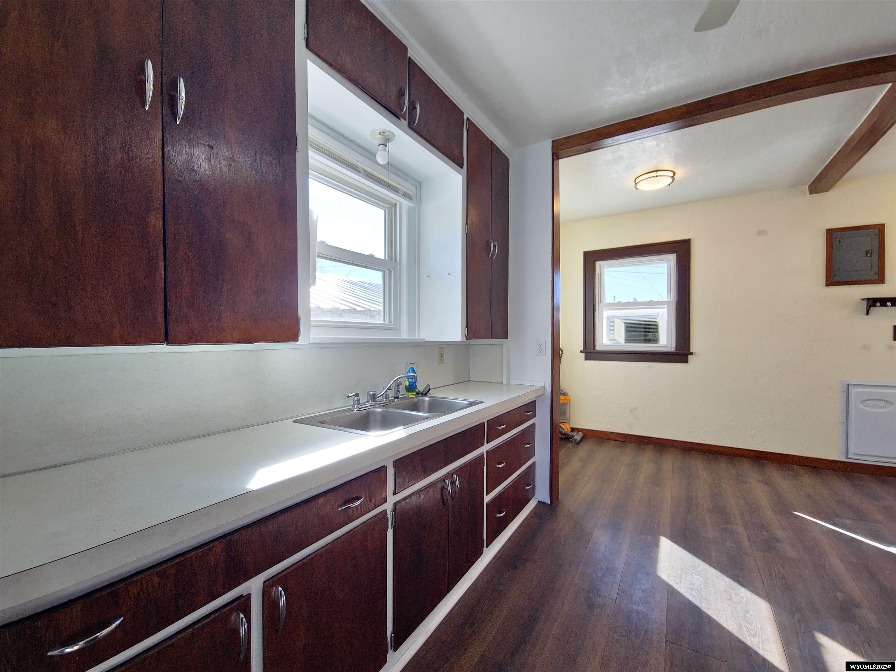 621 Main Street Evanston, WY 82930 - Photo 6 of 24