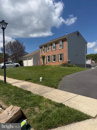 $1,700 | 21 Allenhurst Court, Gaithersburg, MD 20878