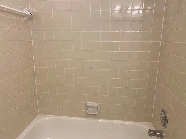 $2,100 | 409 Ashlawn Court, Nashville, TN 37215