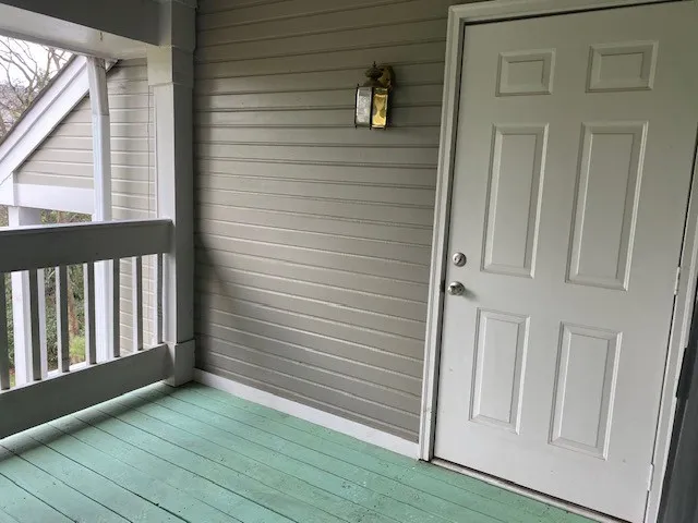 $2,100 | 409 Ashlawn Court, Nashville, TN 37215