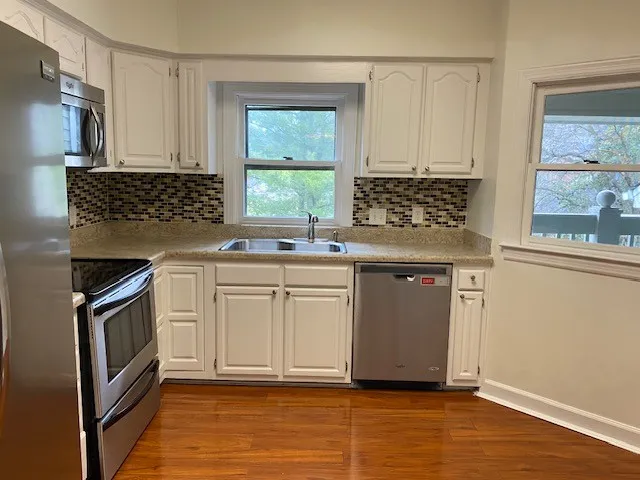 $2,100 | 409 Ashlawn Court, Nashville, TN 37215