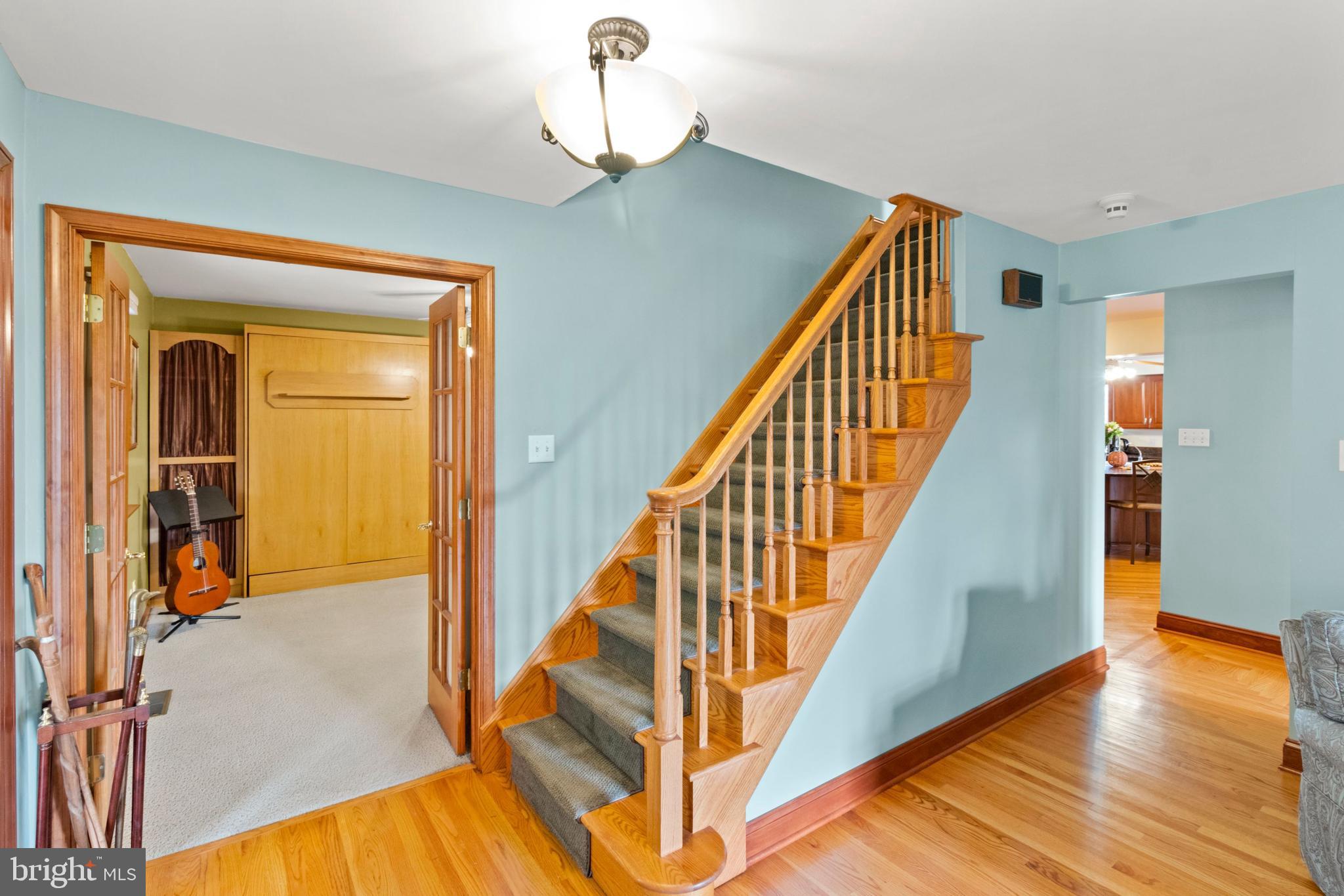 393 Township Line Road Chalfont, PA 18914 - Photo 11 of 56 Entrance Foyer