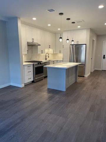 $3,500 | 18 Artisan Drive, Unit 219, Salem, NH 03079