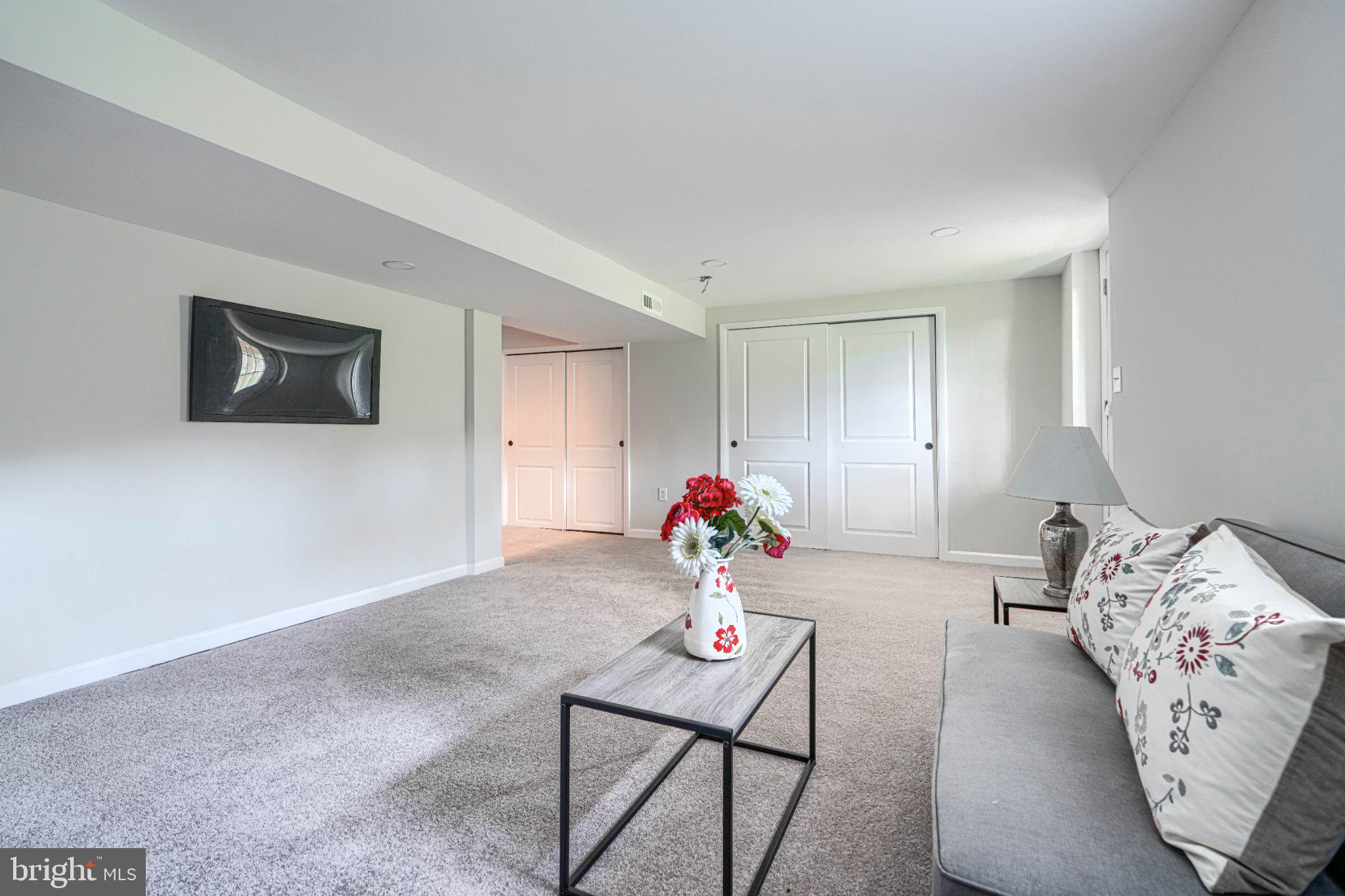 2345 Paper Mill Road Phoenix, MD 21131 - Photo 41 of 49 Large family room area