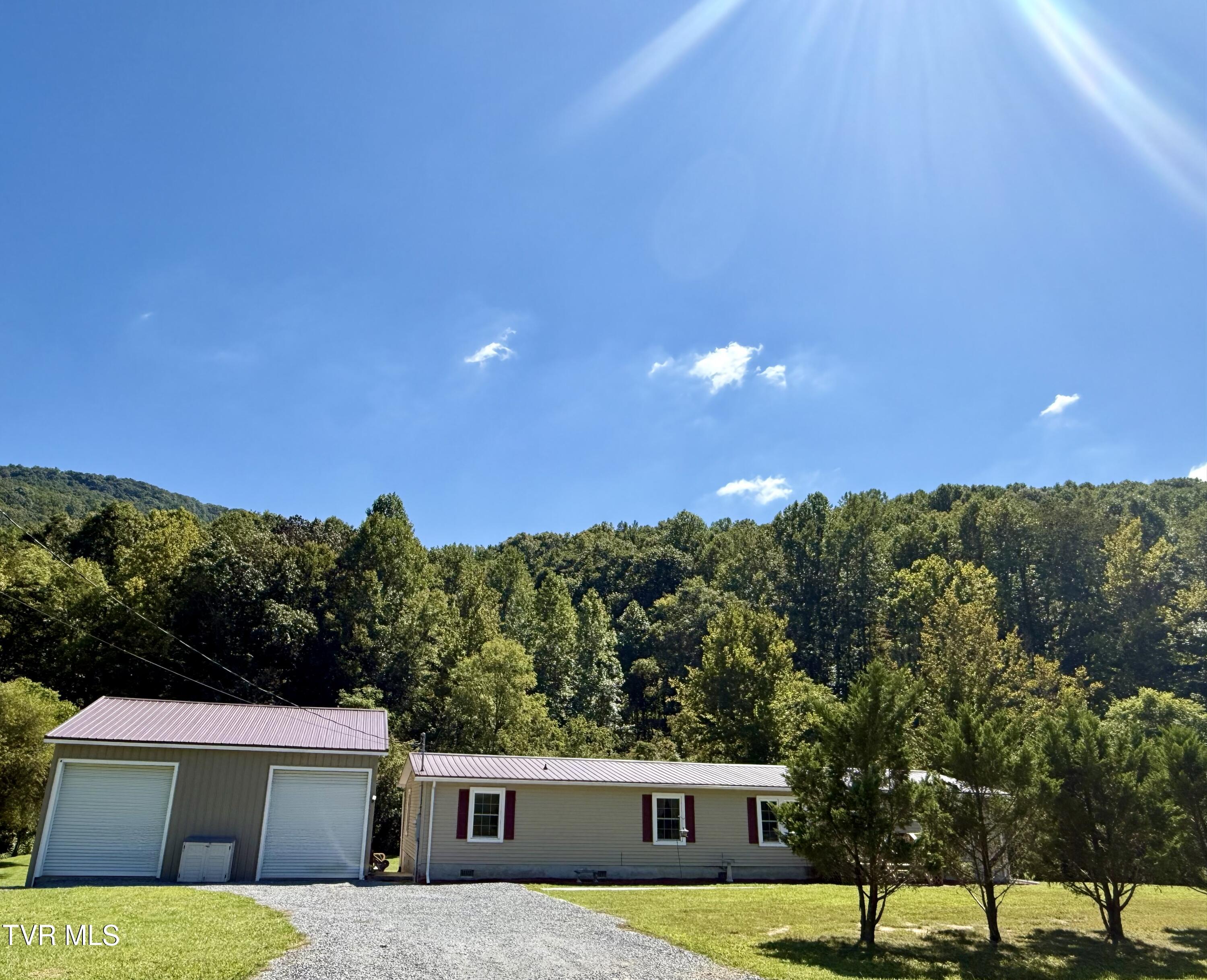 2418 Beech Creek Road Rogersville, TN 37857 - Photo 2 of 74 IMG_3975