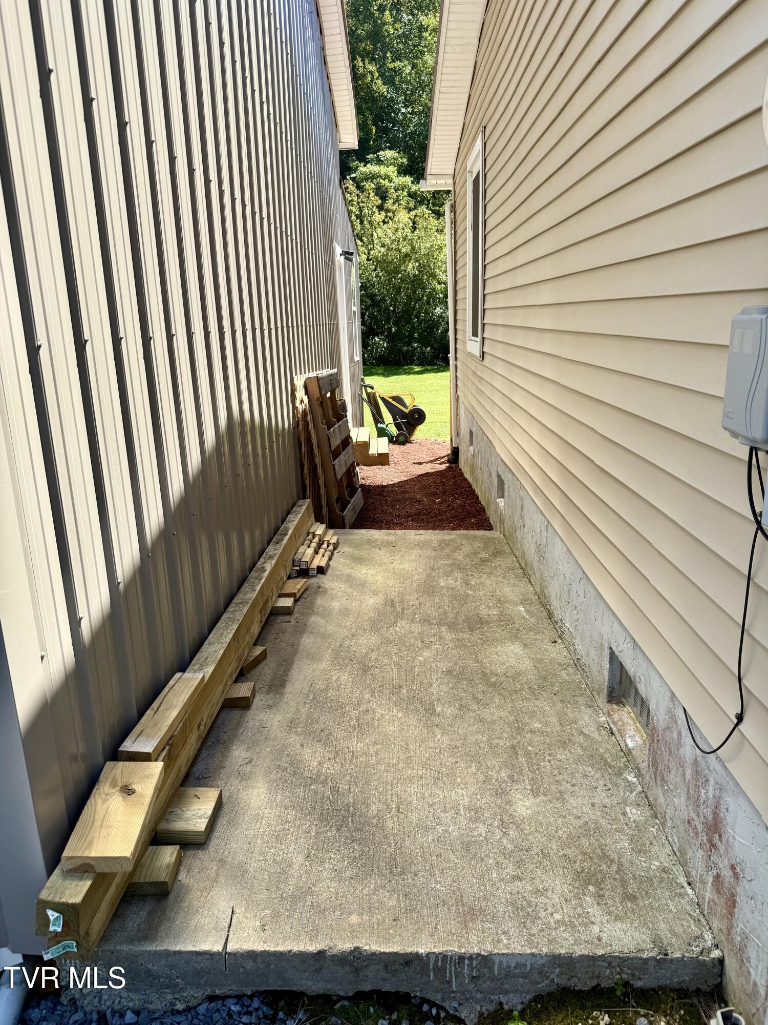 2418 Beech Creek Road Rogersville, TN 37857 - Photo 37 of 74 IMG_3943