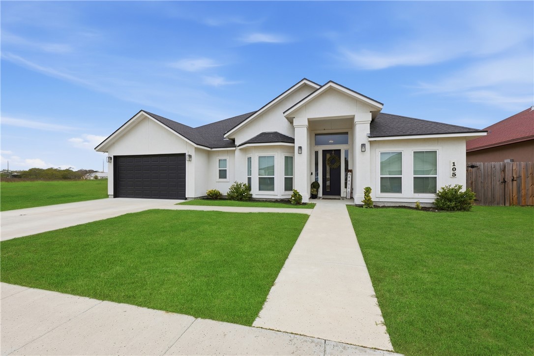 105 Sapphire Street Portland, TX 78374 - Photo 2 of 29