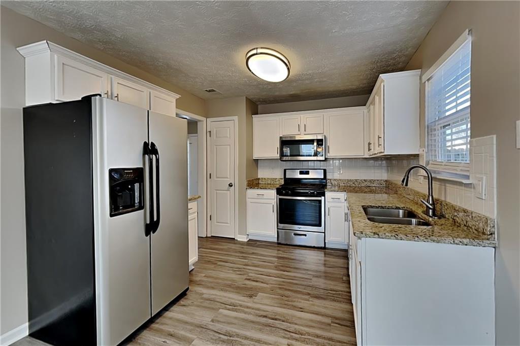 110 Chartres Street Dallas, GA 30157 - Photo 4 of 22