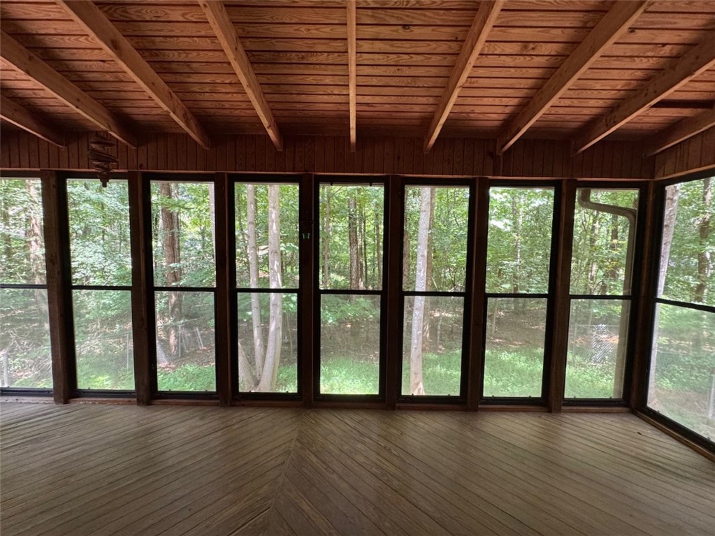 118 Century Court Pendleton, SC 29670 - Photo 9 of 31 A screened porch offers tranquil views of a verdant, wooded landscape, ideal for relaxation
