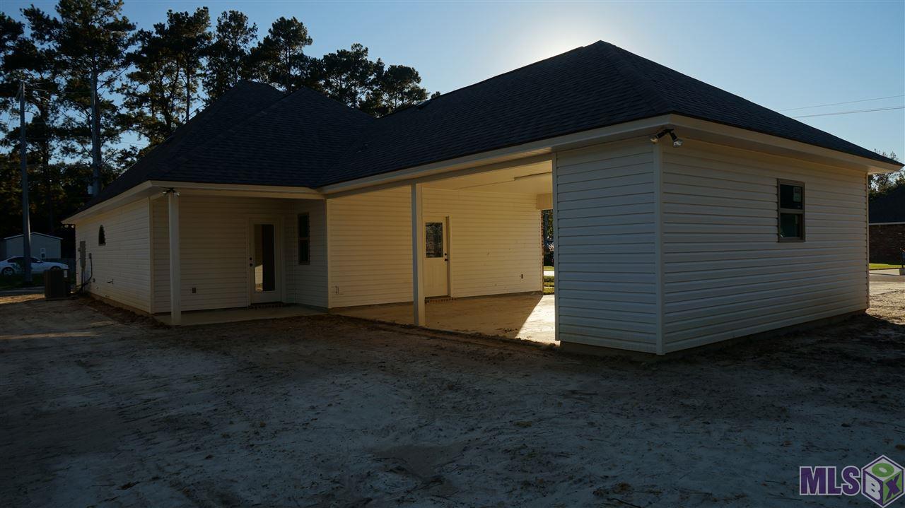 9181 Lockhart Road Denham Springs, LA 70726 - Photo 16 of 18