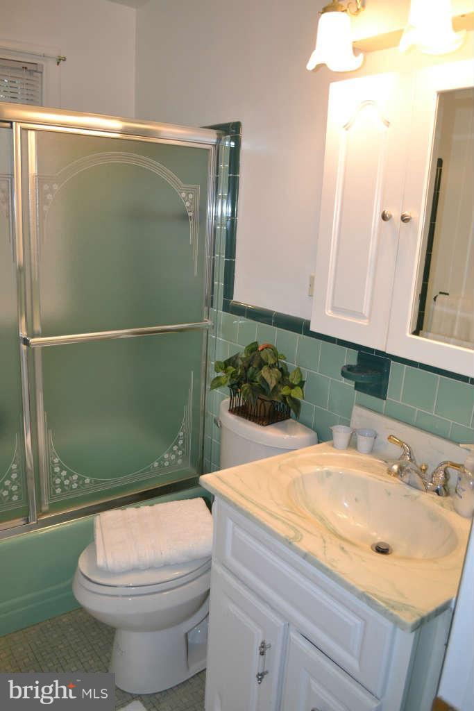 1117 Ryegate Road Baltimore, MD 21286 - Photo 14 of 27 Bath