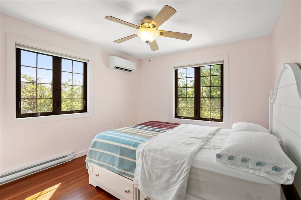 9 Waterman Road Gloucester, MA 01930 - Photo 11 of 25 Gallery Image 11