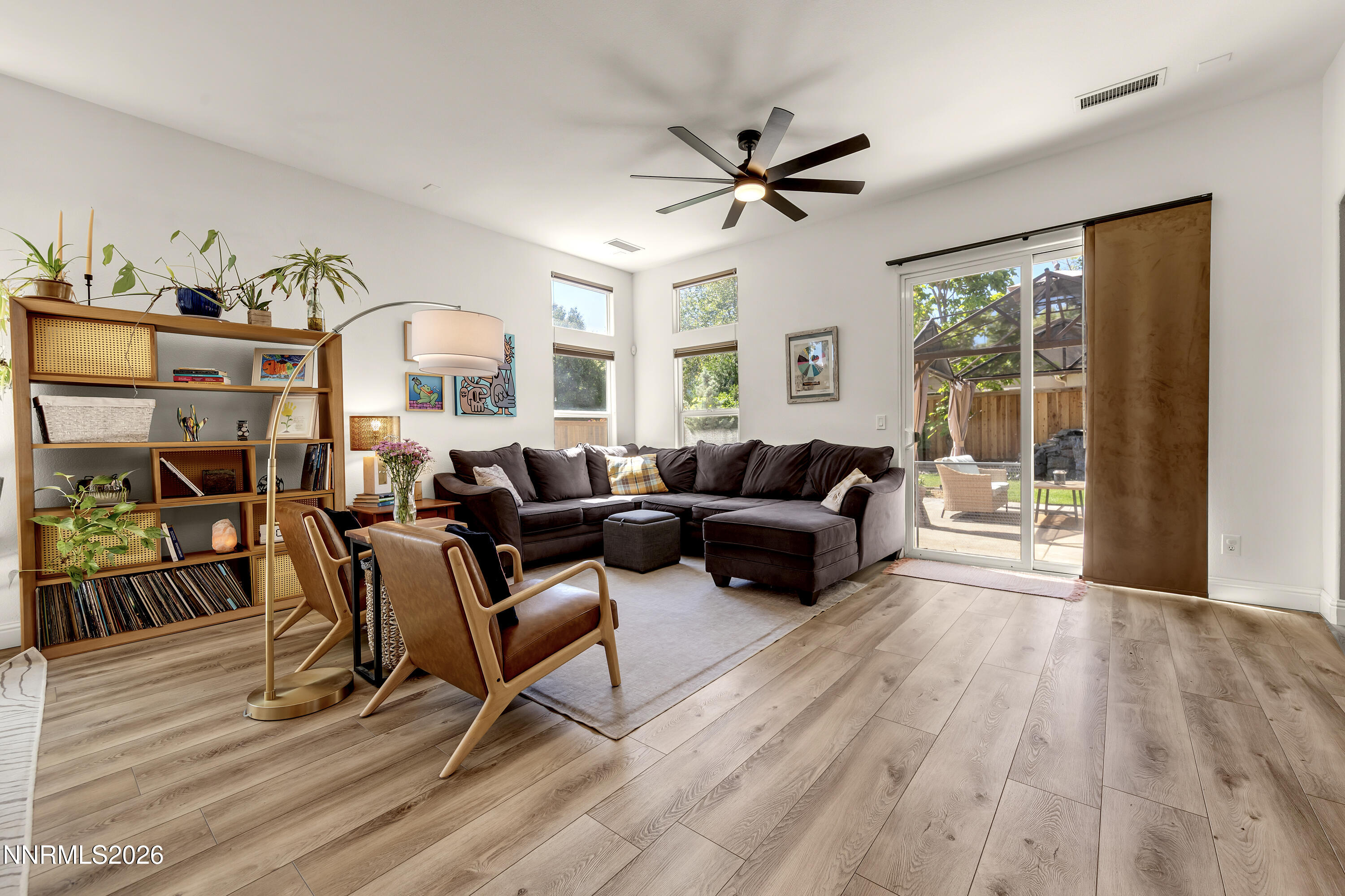 390 Manciano Way Reno, NV 89521 - Photo 12 of 36 Manciano390-005