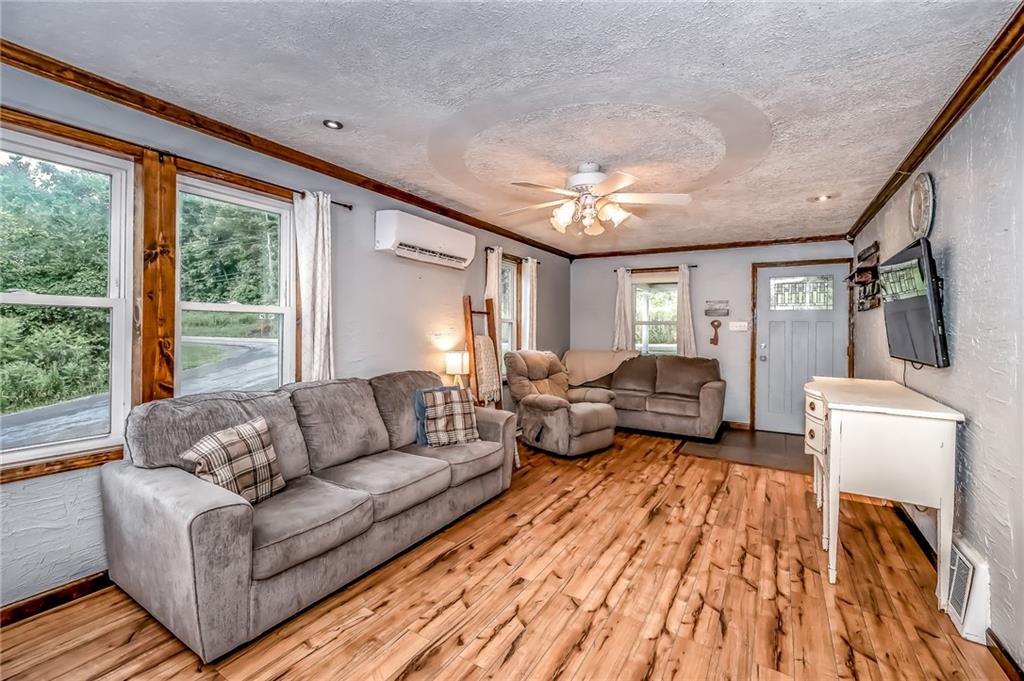 6806 Rte 240 Highway Cherry Tree, PA 15724 - Photo 4 of 40