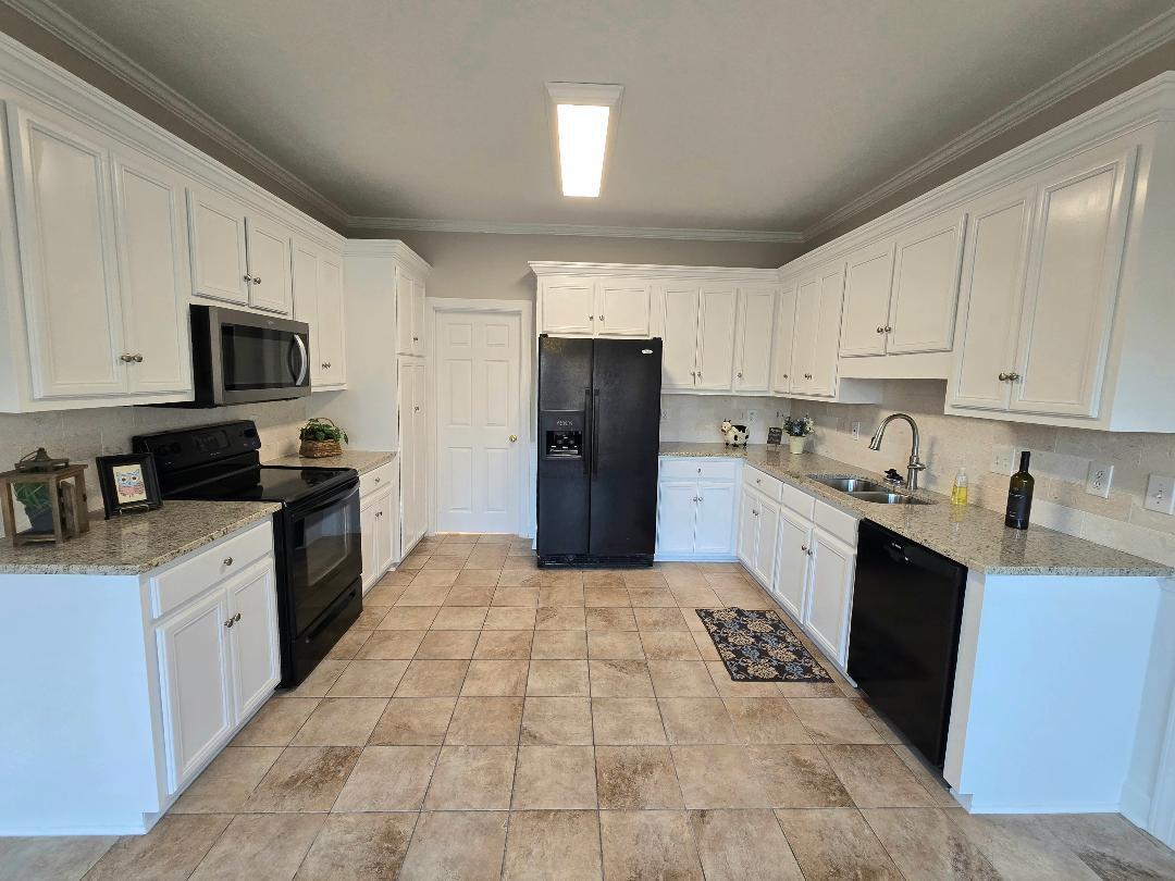 4876 Rolling Hill Road Evans, GA 30809 - Photo 19 of 35 Kitchen 7