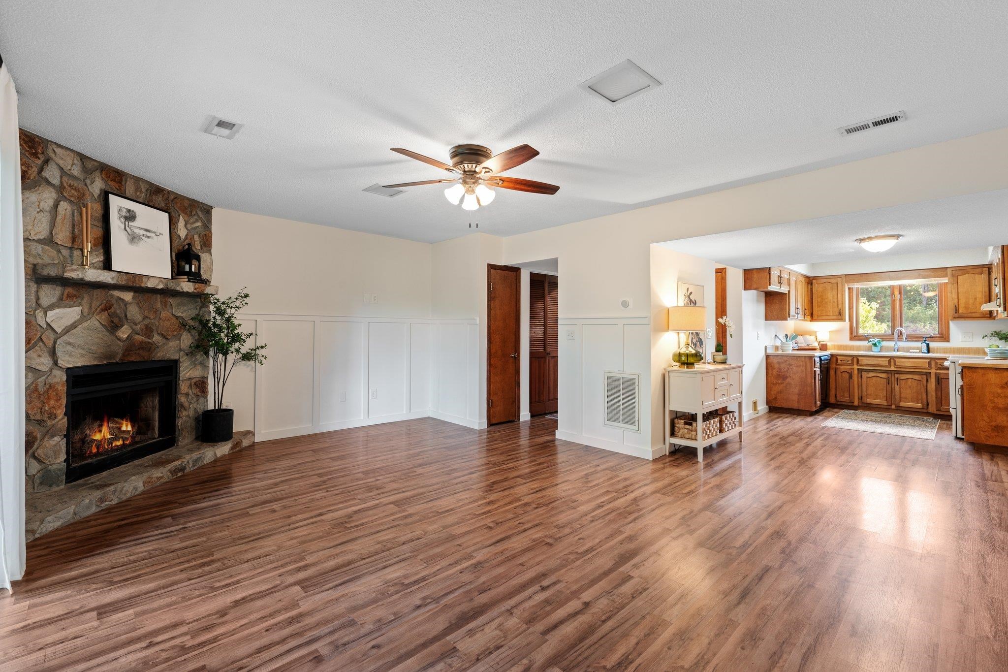 100 Stallings Road Taylors, SC 29687 - Photo 9 of 36 Gallery Image 9