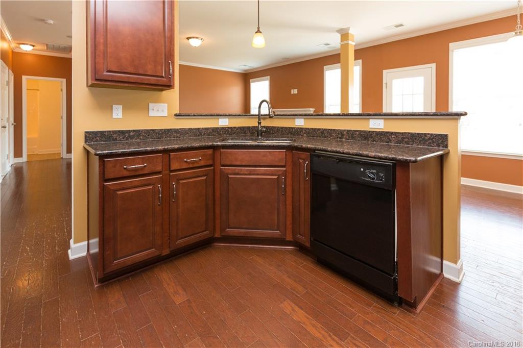 577 Rosemary Lane Tega Cay, SC 29708 - Photo 11 of 36 Gallery Image 11
