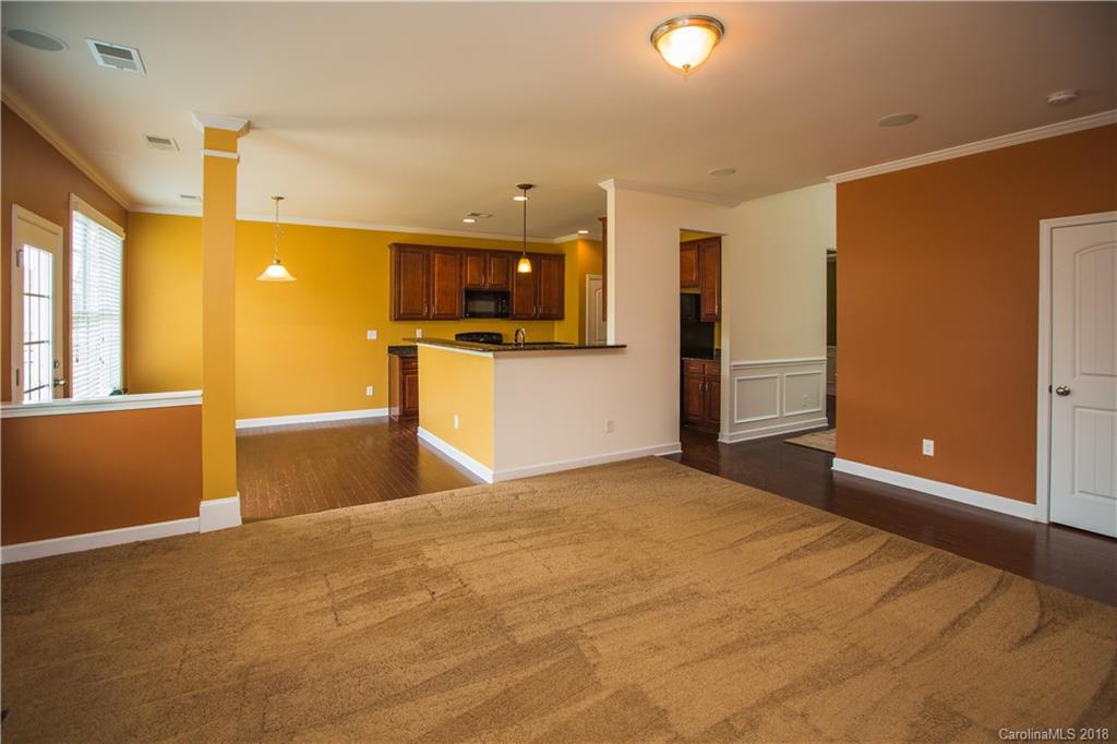 577 Rosemary Lane Tega Cay, SC 29708 - Photo 13 of 36 Gallery Image 13